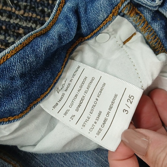 KanCan JANINE MID RISE CROPPED SKINNY JEANS Size 3 / 25 Cotton Blend Stretch - Picture 5 of 7